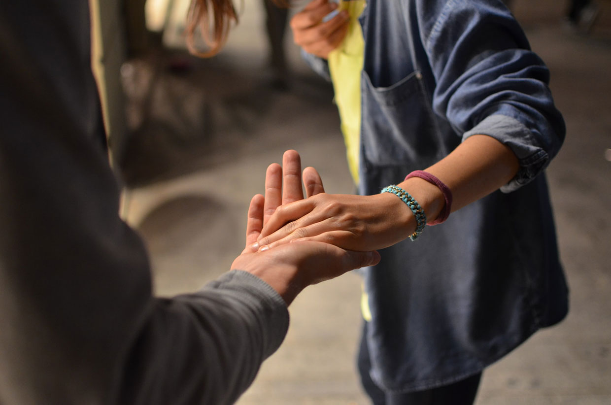 Morbi quis malesuada diam et 1 Grab my hand